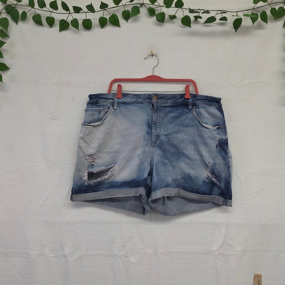Ava & Viv Women 22W Distressed Acid Wash Cuffed Denim Shorts High Rise Blue